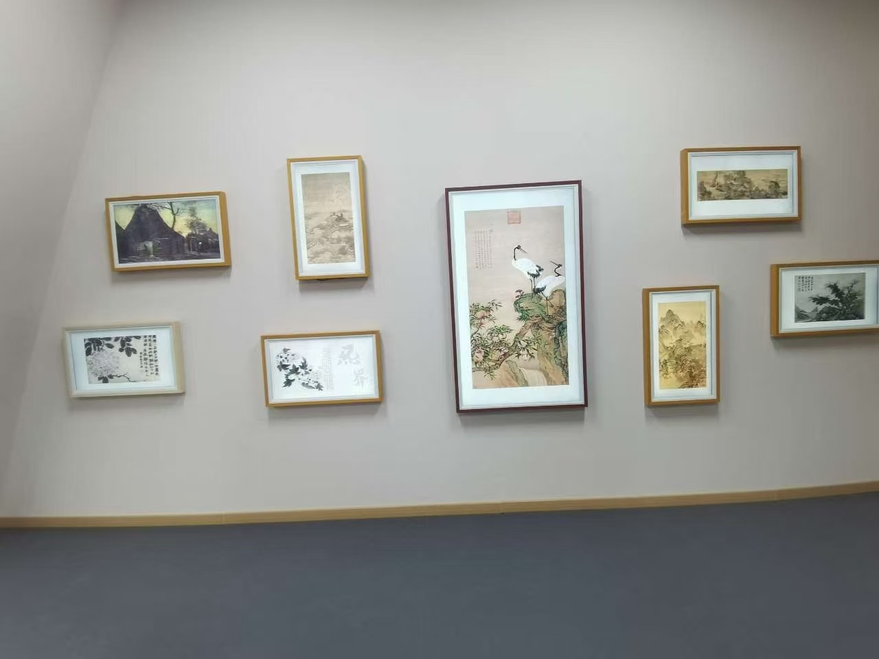 画框屏-启视觉新视界，为生活与商业添彩