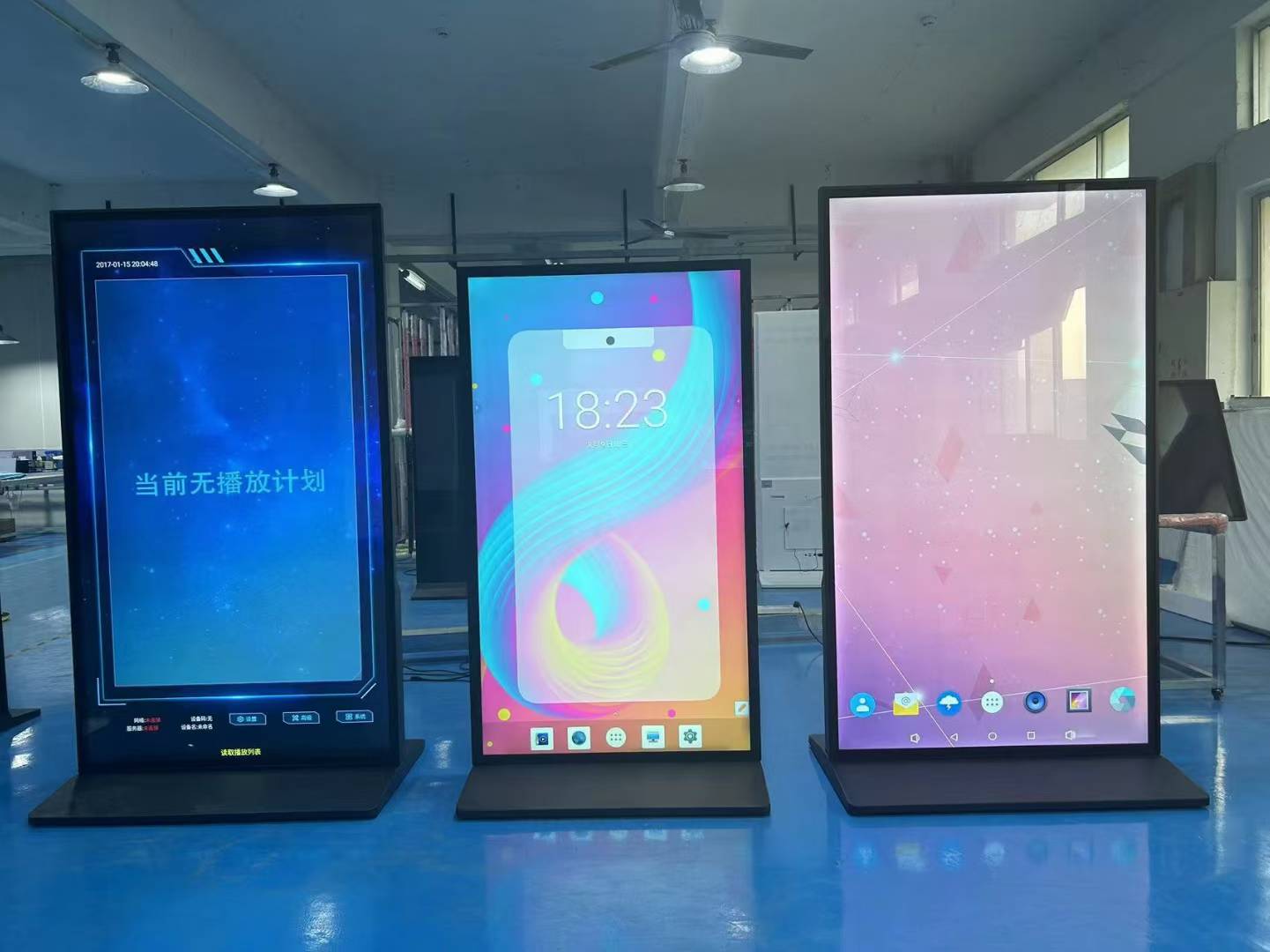 高格欣全面屏广告机：超清视界，智领未来商业展示新风尚(图2)