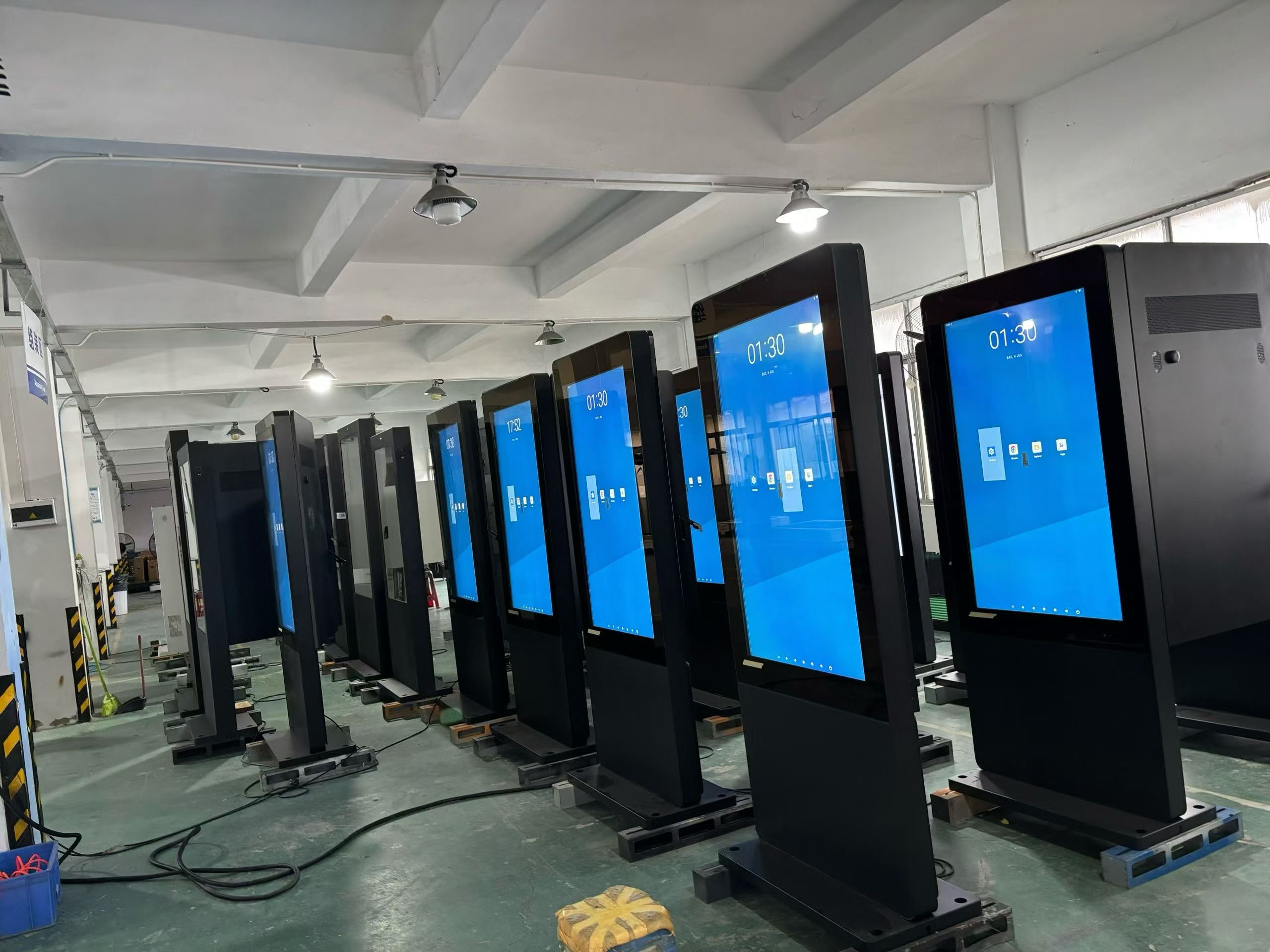 商用显示设备采购常见20问?高格欣科技官方完整答疑(图3) 商用显示设备采购常见20问?高格欣科技官方完整答疑(图3)